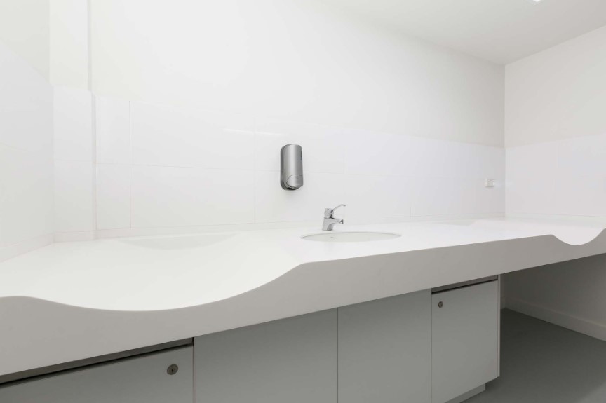 Recent Amenity Upgrades And Transit Lounge Bathrooms For Qantas Corian Solid Surfaces Corian