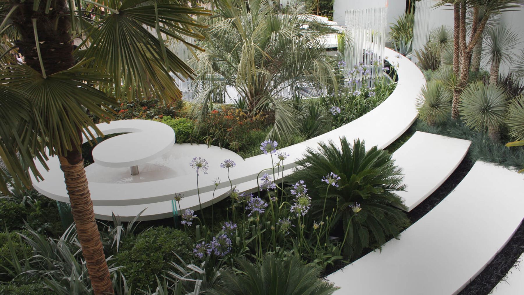 sites/corian.uk/IMG/jpg/sustainability-homepage-hero-2.jpg