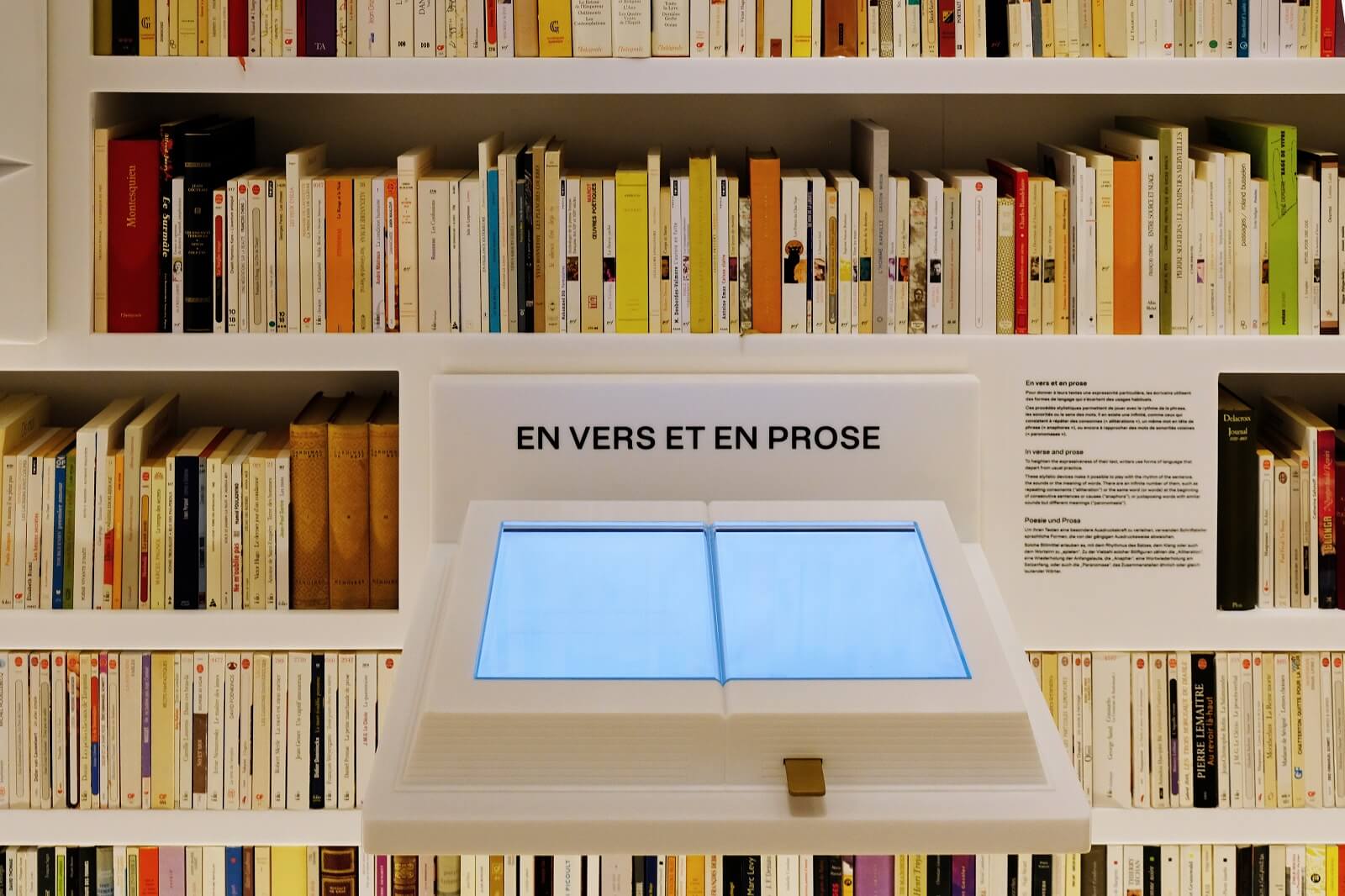 Cité Internationale de la Langue Française, Château de Villers-Cotterêts. Detail of the magic bookcase, in Corian<sup>®</sup> Salt and brass. Designed by Projectiles, produced by Séquoia / Ducaroy Grange. Images by projectiles, all rights reserved.